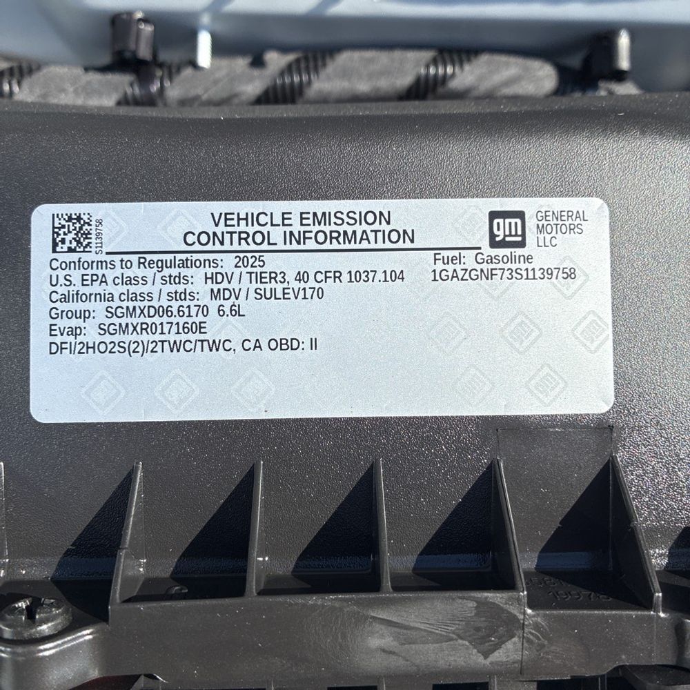 2025 Chevrolet Express LS 3500