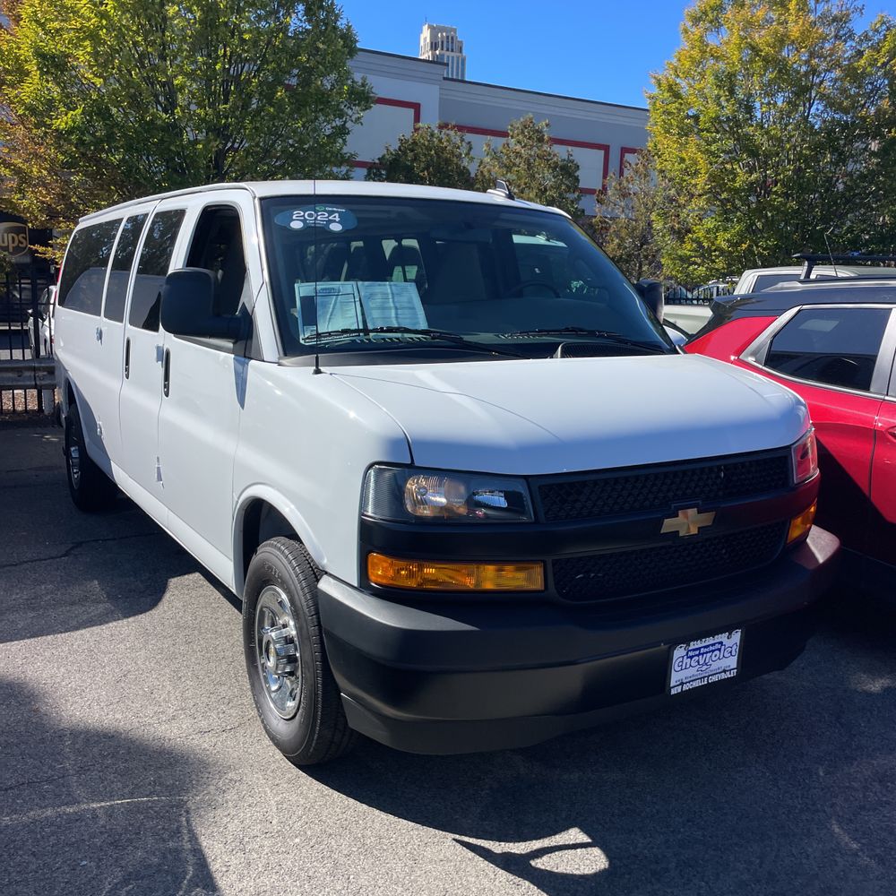2024 Chevrolet Express LS 3500