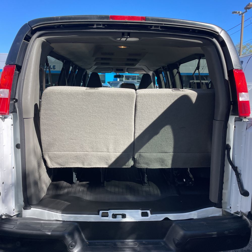 2024 Chevrolet Express LS 3500