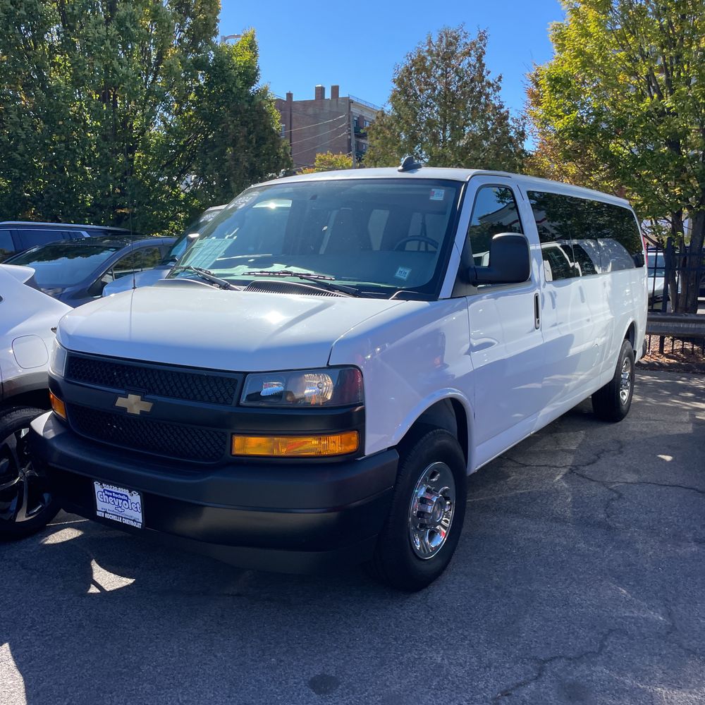 2024 Chevrolet Express LS 3500