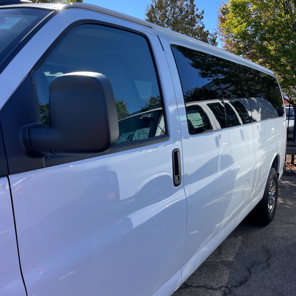 2024 Chevrolet Express LS 3500