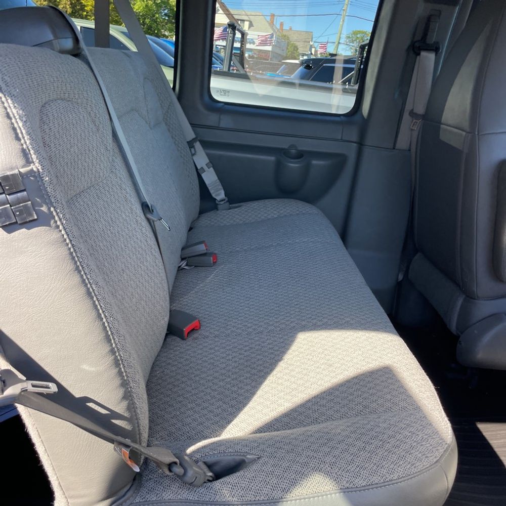 2024 Chevrolet Express LS 3500