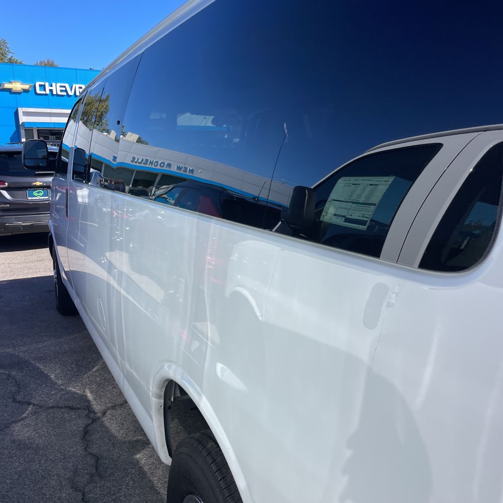 2024 Chevrolet Express LS 3500