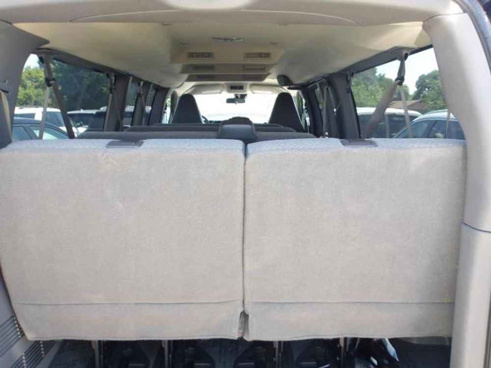 2025 Chevrolet Express Passenger LT