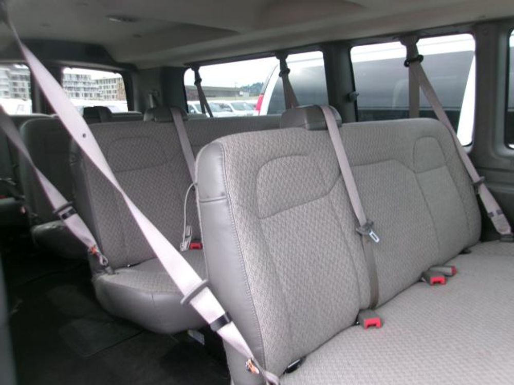 2025 Chevrolet Express Passenger LT