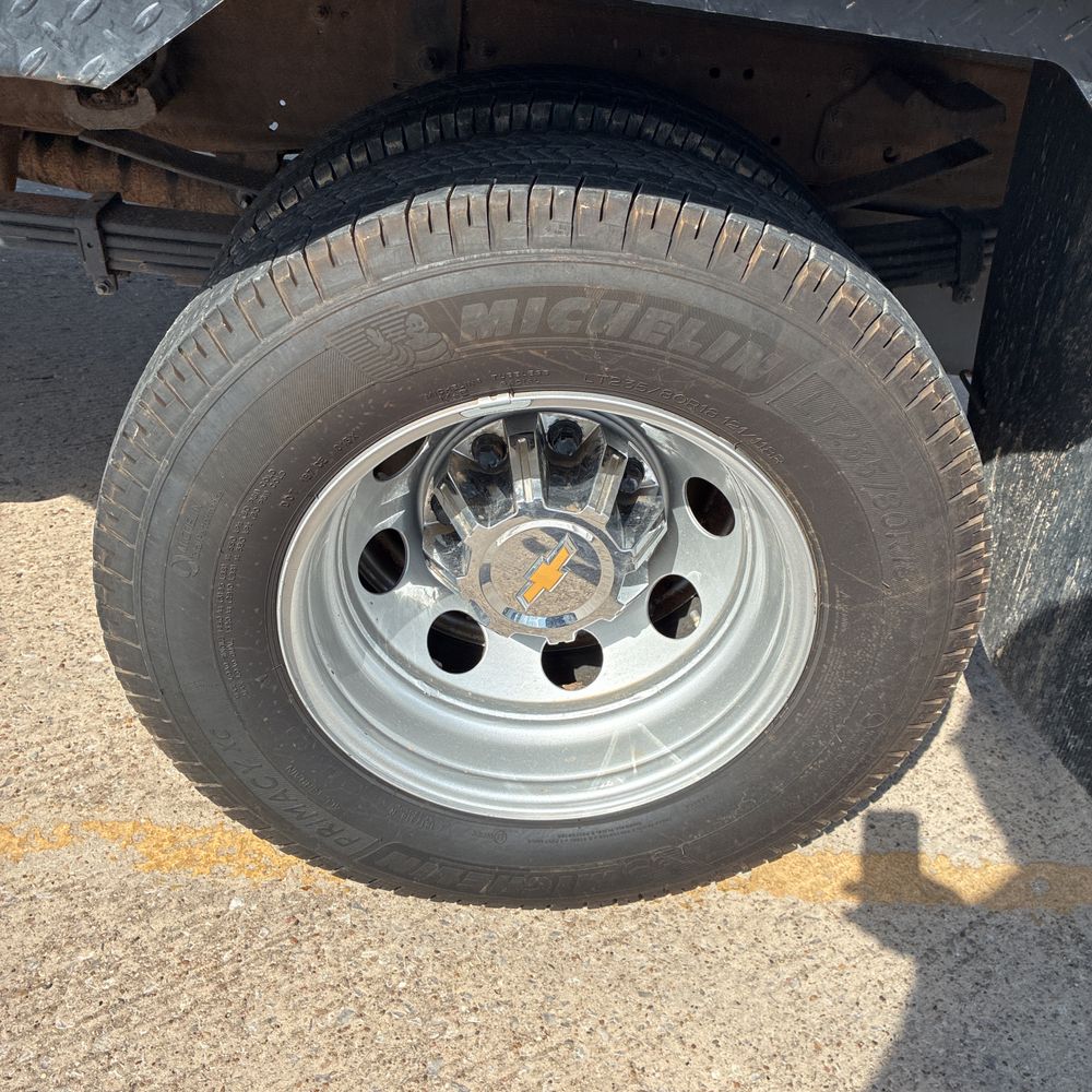 2025 Chevrolet Silverado 3500HD CC Work Truck