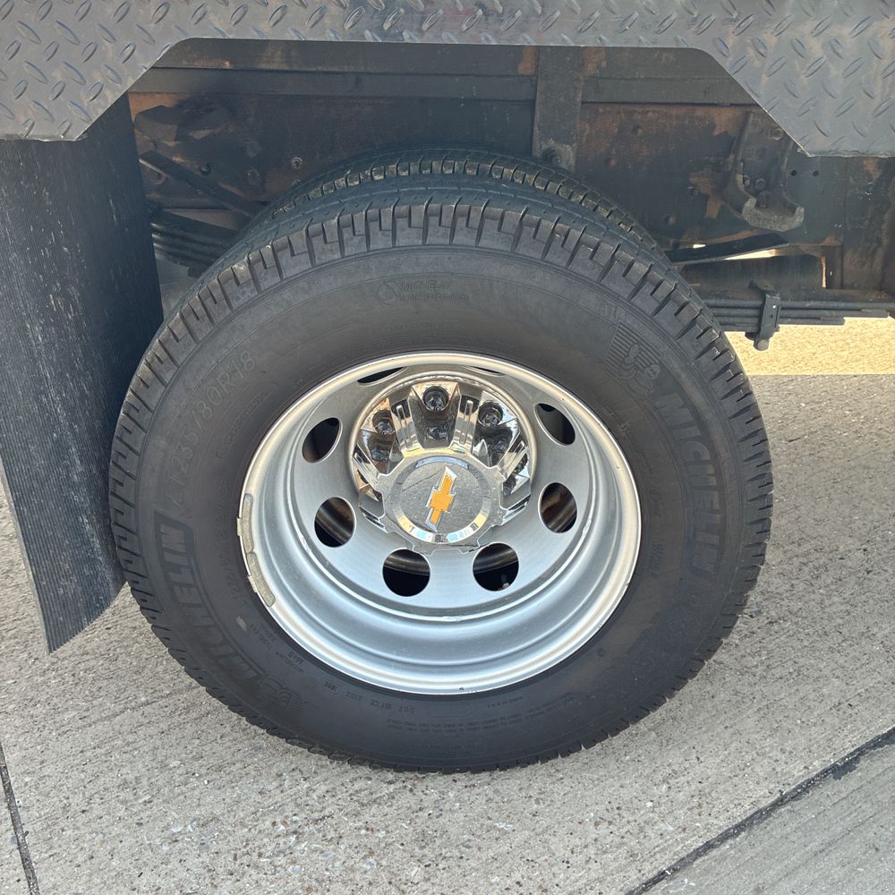 2025 Chevrolet Silverado 3500HD CC Work Truck