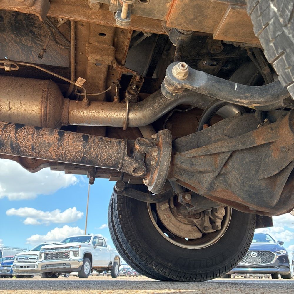 2025 Chevrolet Silverado 3500HD CC Work Truck