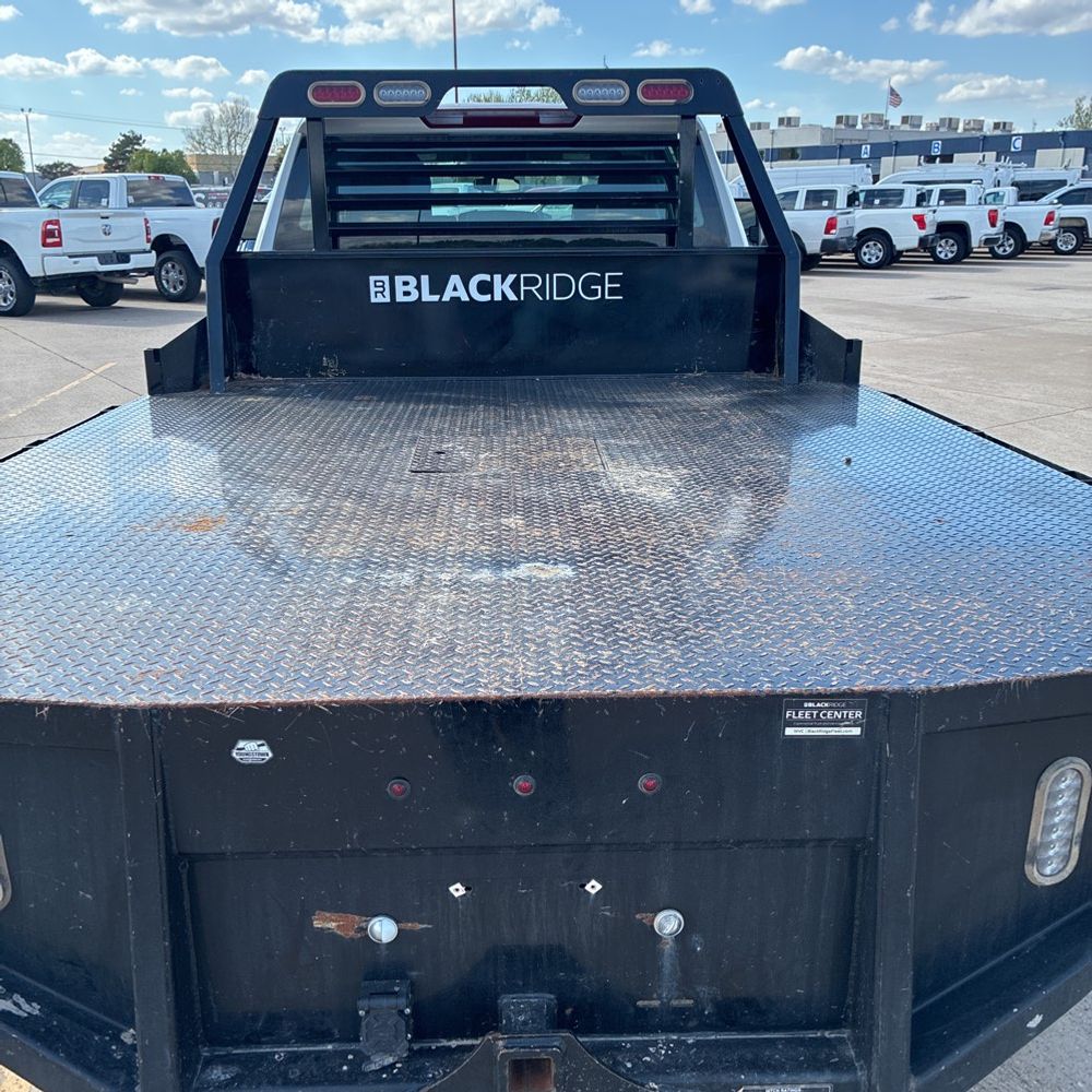 2025 Chevrolet Silverado 3500HD CC Work Truck