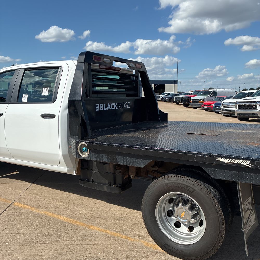 2025 Chevrolet Silverado 3500HD CC Work Truck