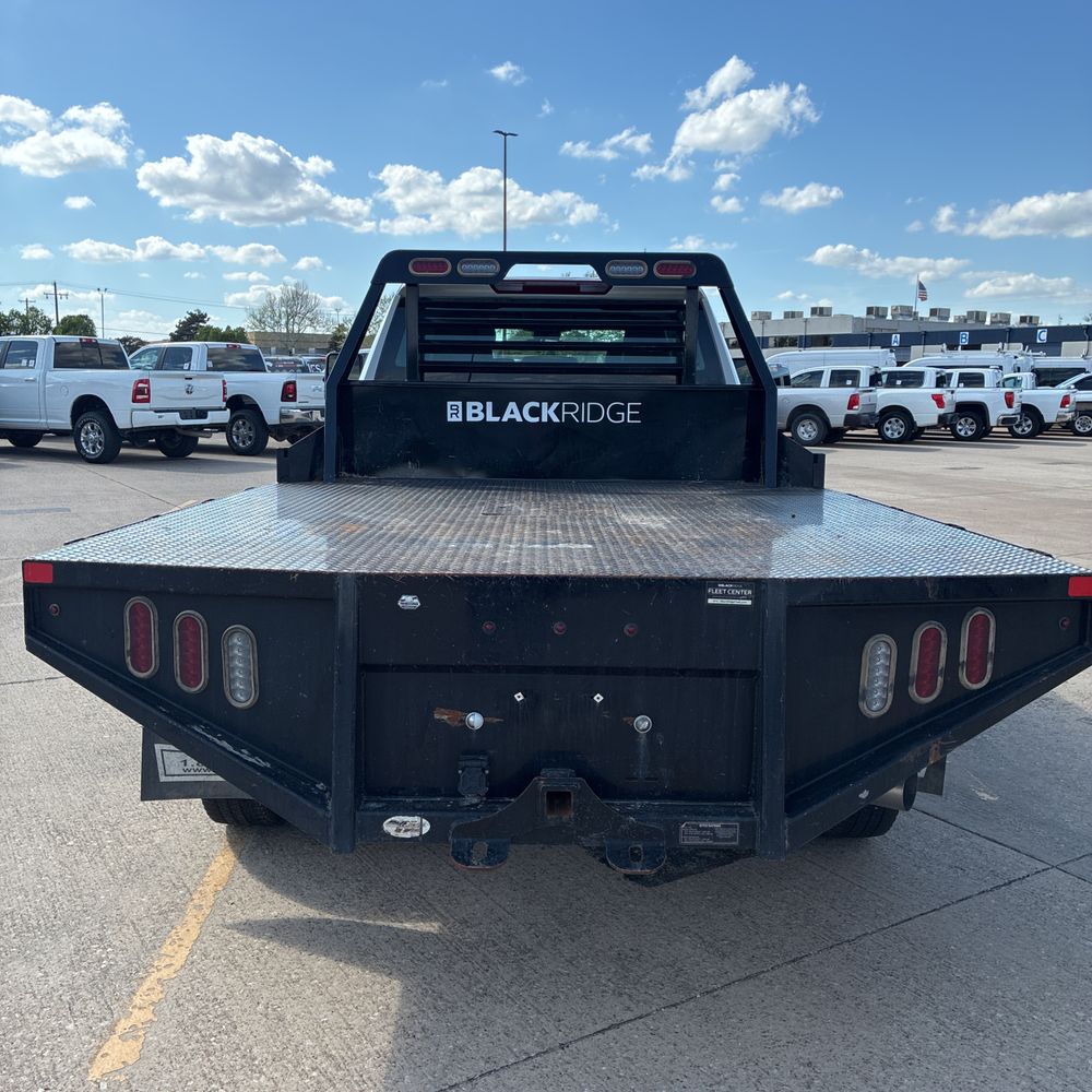 2025 Chevrolet Silverado 3500HD CC Work Truck