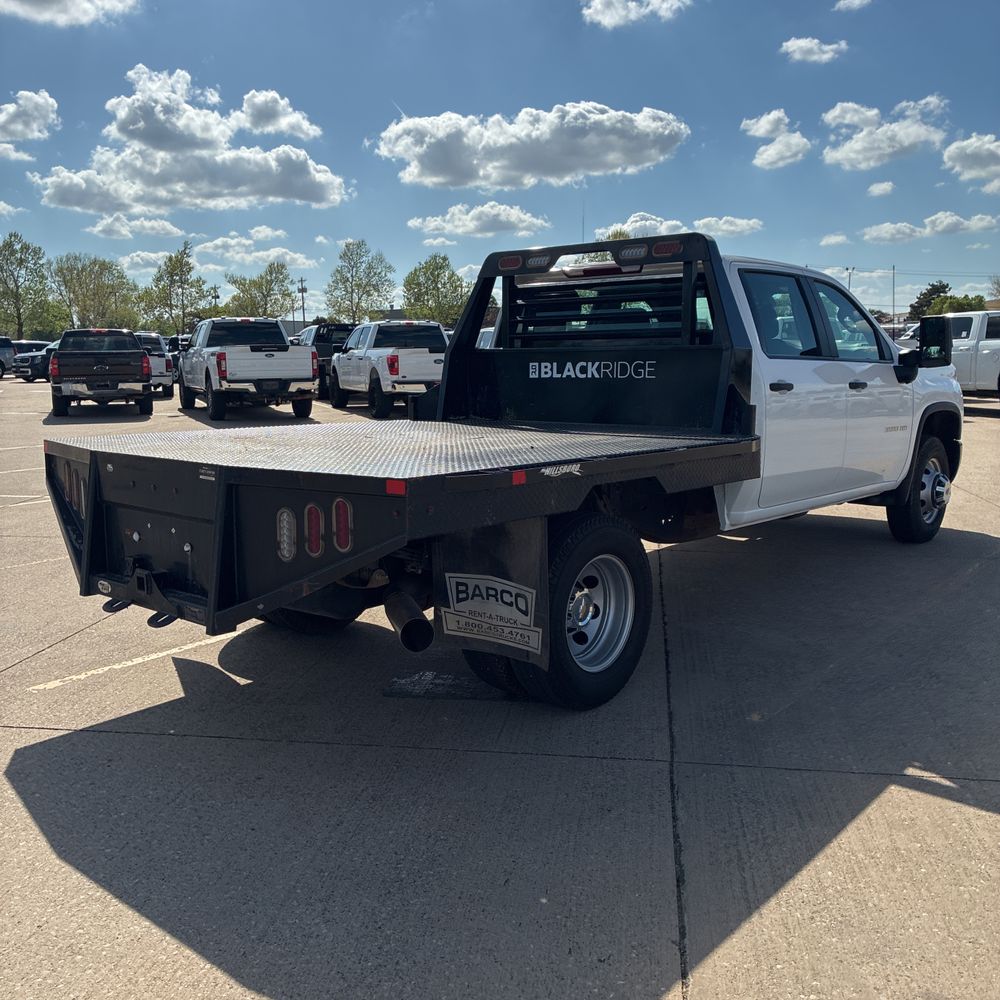 2025 Chevrolet Silverado 3500HD CC Work Truck