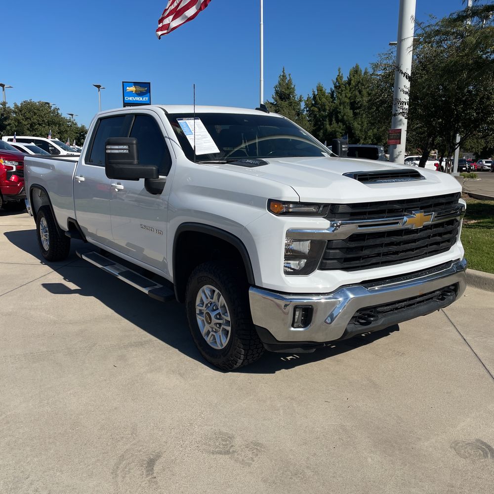 2024 Chevrolet Silverado 2500HD LT