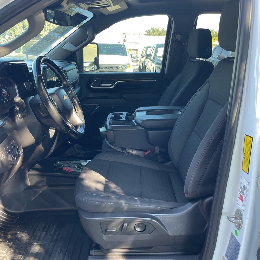 2024 Chevrolet Silverado 2500HD LT