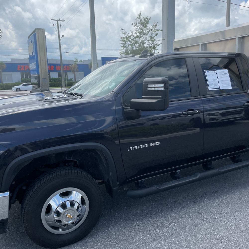 2024 Chevrolet Silverado 3500HD CC LT