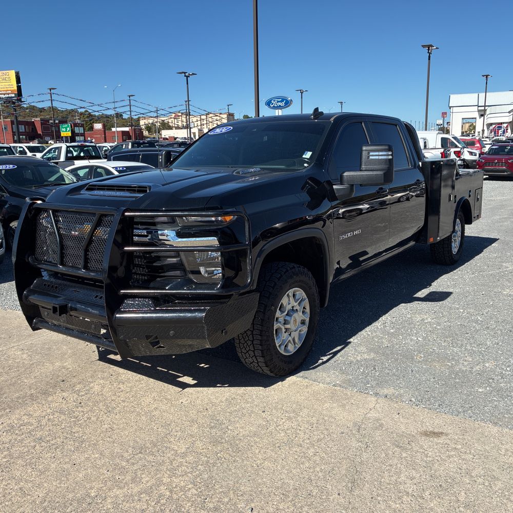 2024 Chevrolet Silverado 3500HD LT
