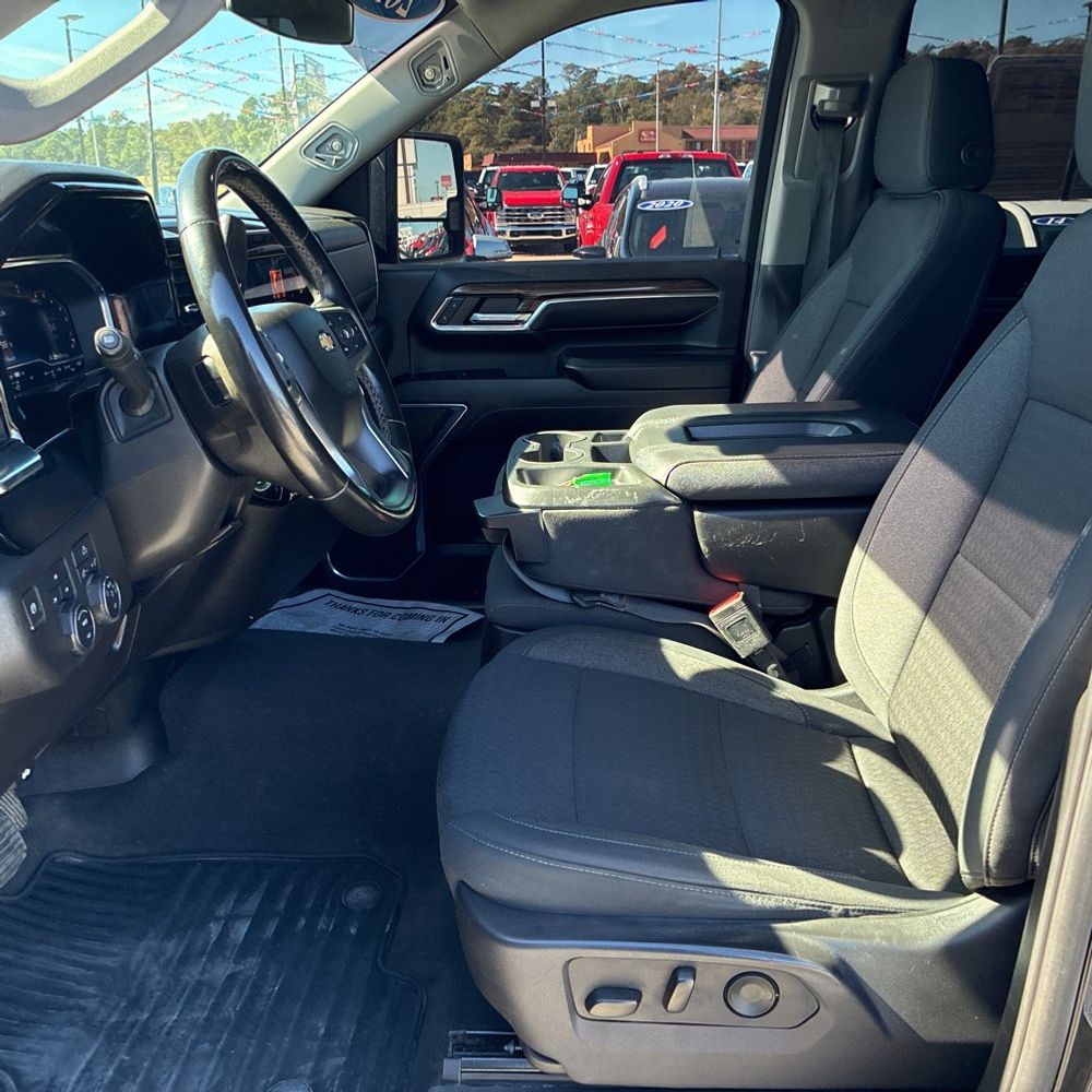 2024 Chevrolet Silverado 3500HD LT