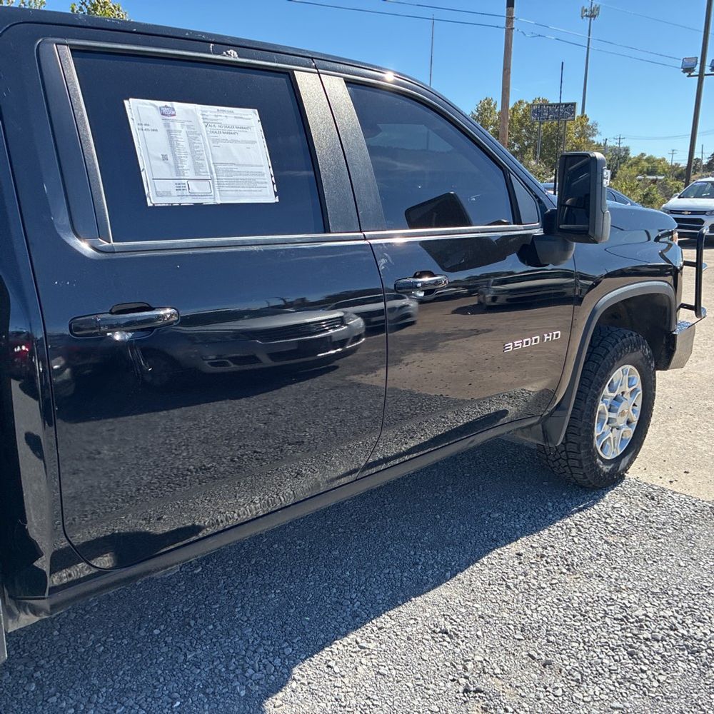 2024 Chevrolet Silverado 3500HD LT