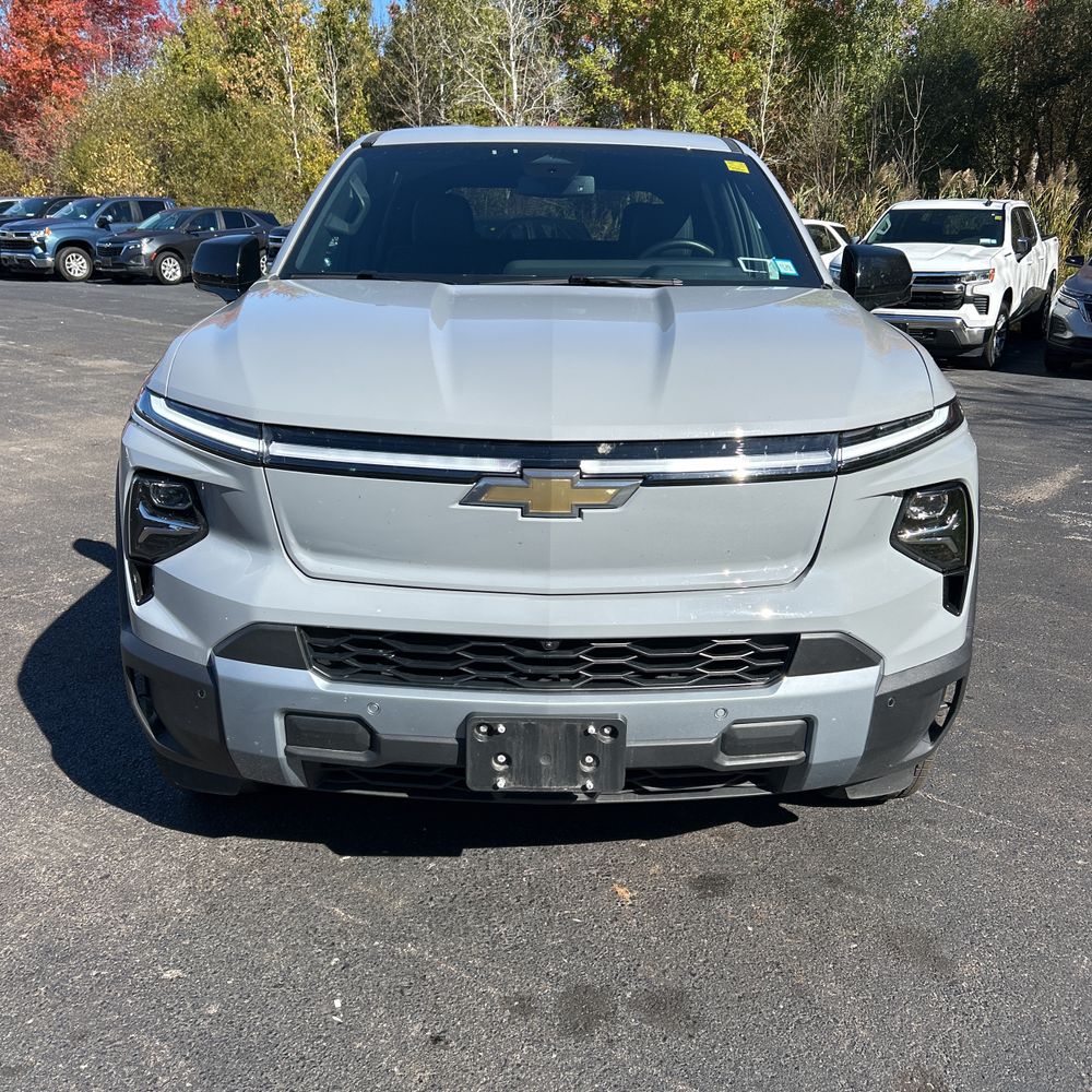2025 Chevrolet Silverado EV LT
