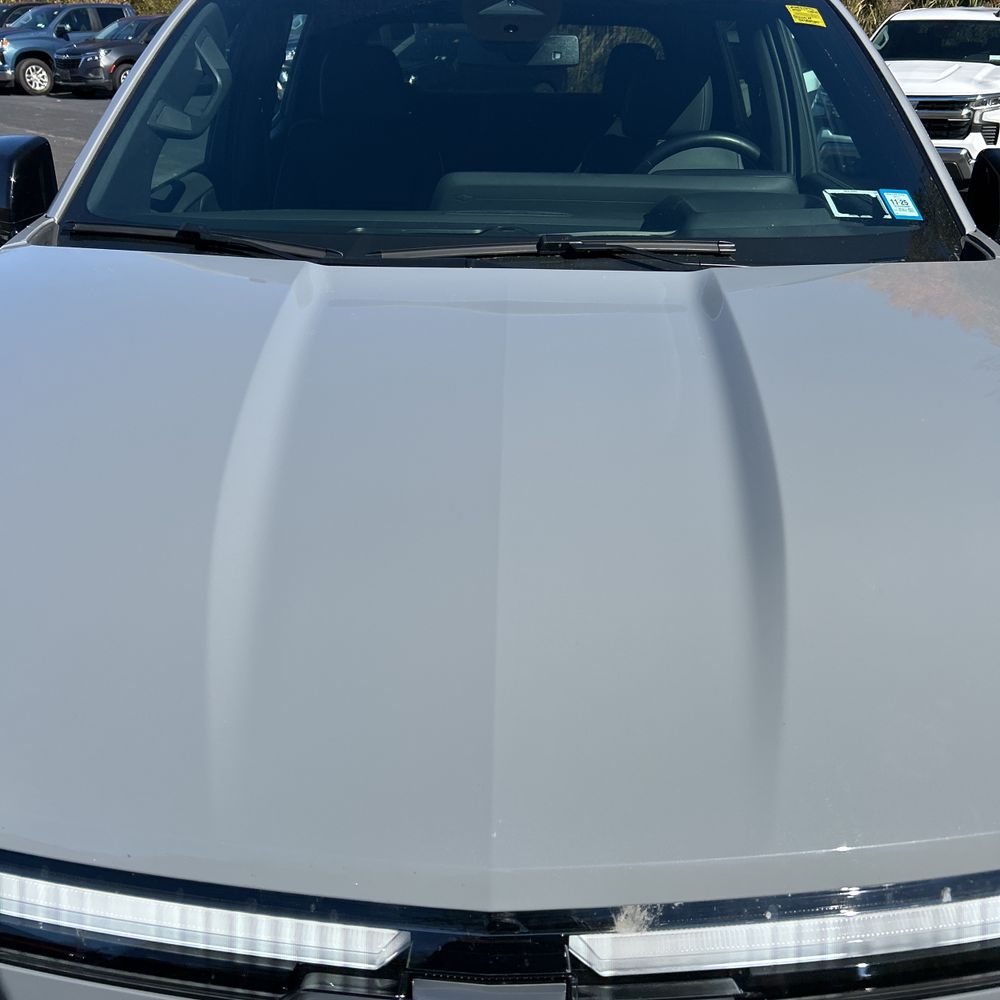 2025 Chevrolet Silverado EV LT