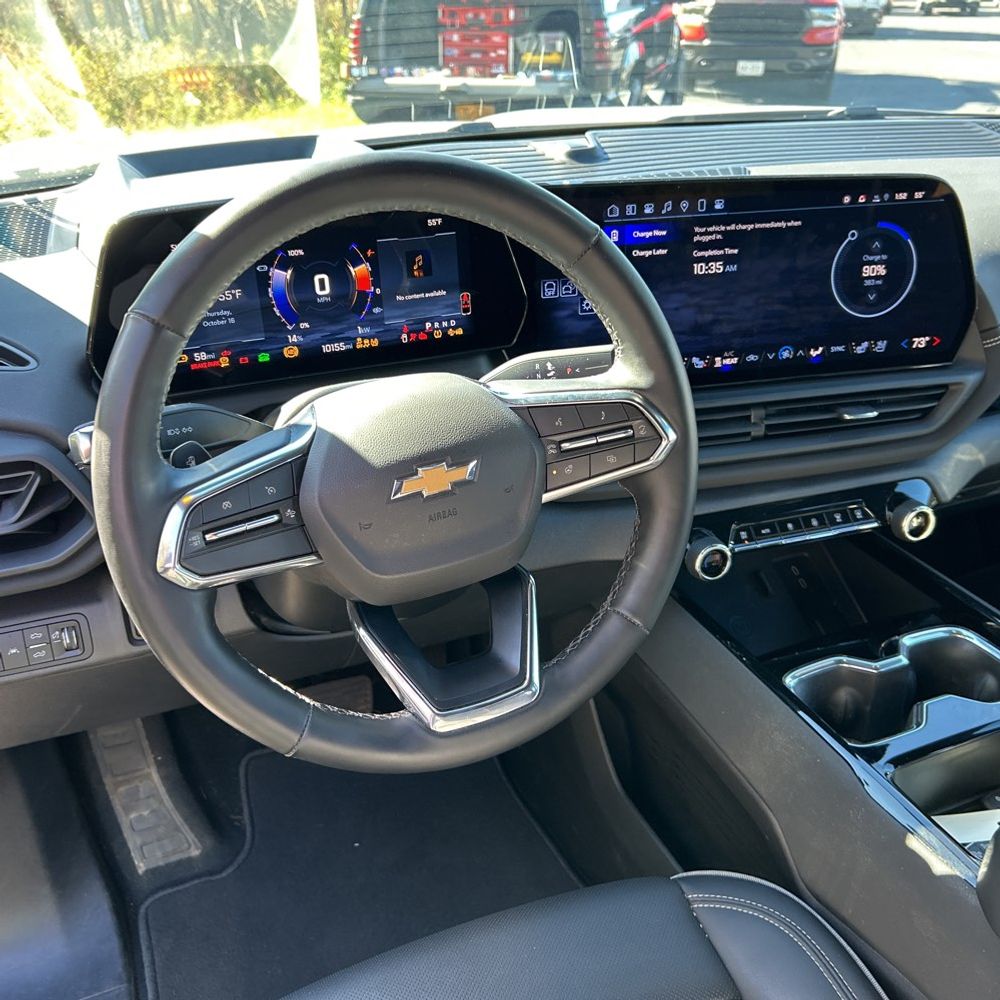 2025 Chevrolet Silverado EV LT