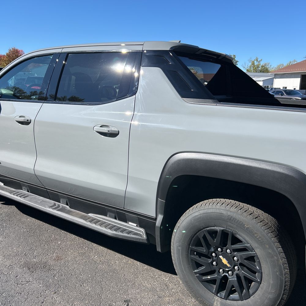 2025 Chevrolet Silverado EV LT