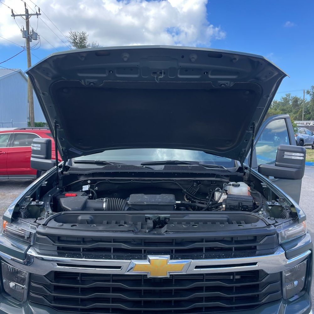 2025 Chevrolet Silverado 2500HD LT