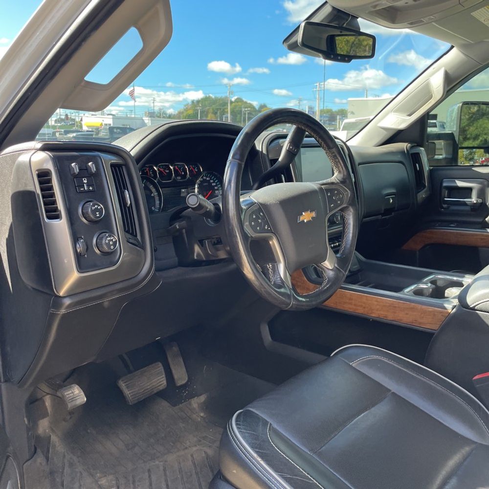 2019 Chevrolet Silverado 2500HD High Country