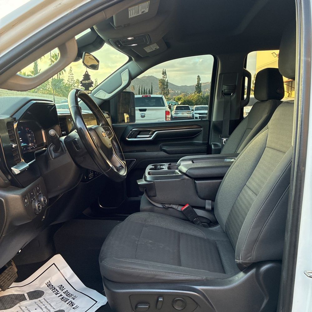 2024 Chevrolet Silverado 2500HD LT