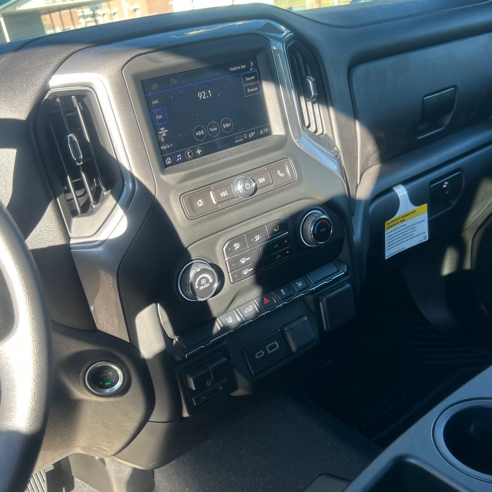 2024 Chevrolet Silverado 2500HD Custom