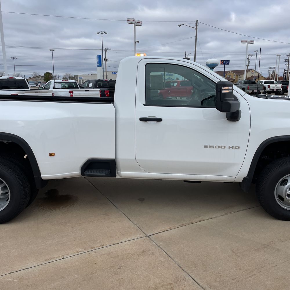 2024 Chevrolet Silverado 3500HD Work Truck