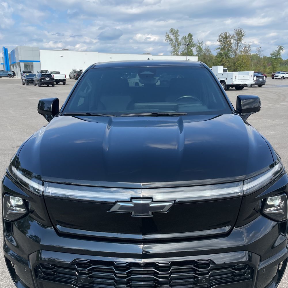 2024 Chevrolet Silverado EV RST