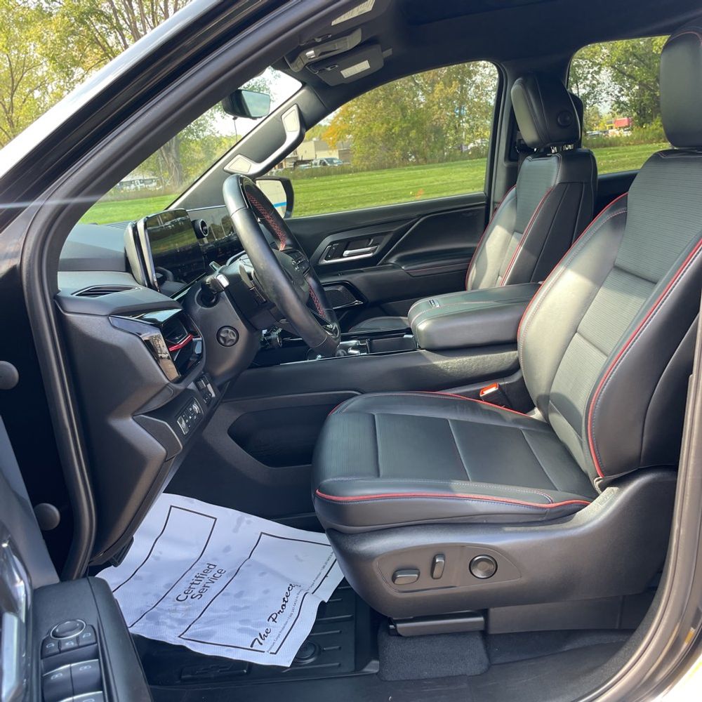 2024 Chevrolet Silverado EV RST