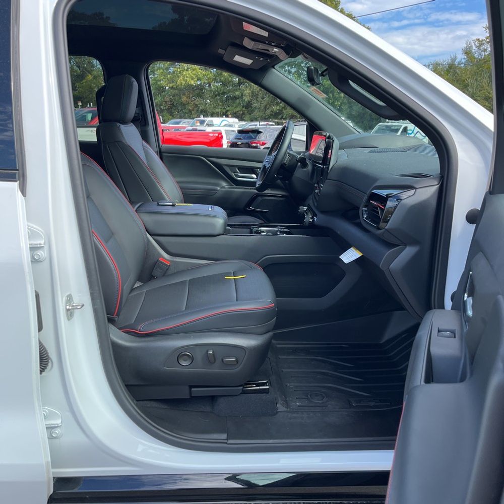 2024 Chevrolet Silverado EV RST