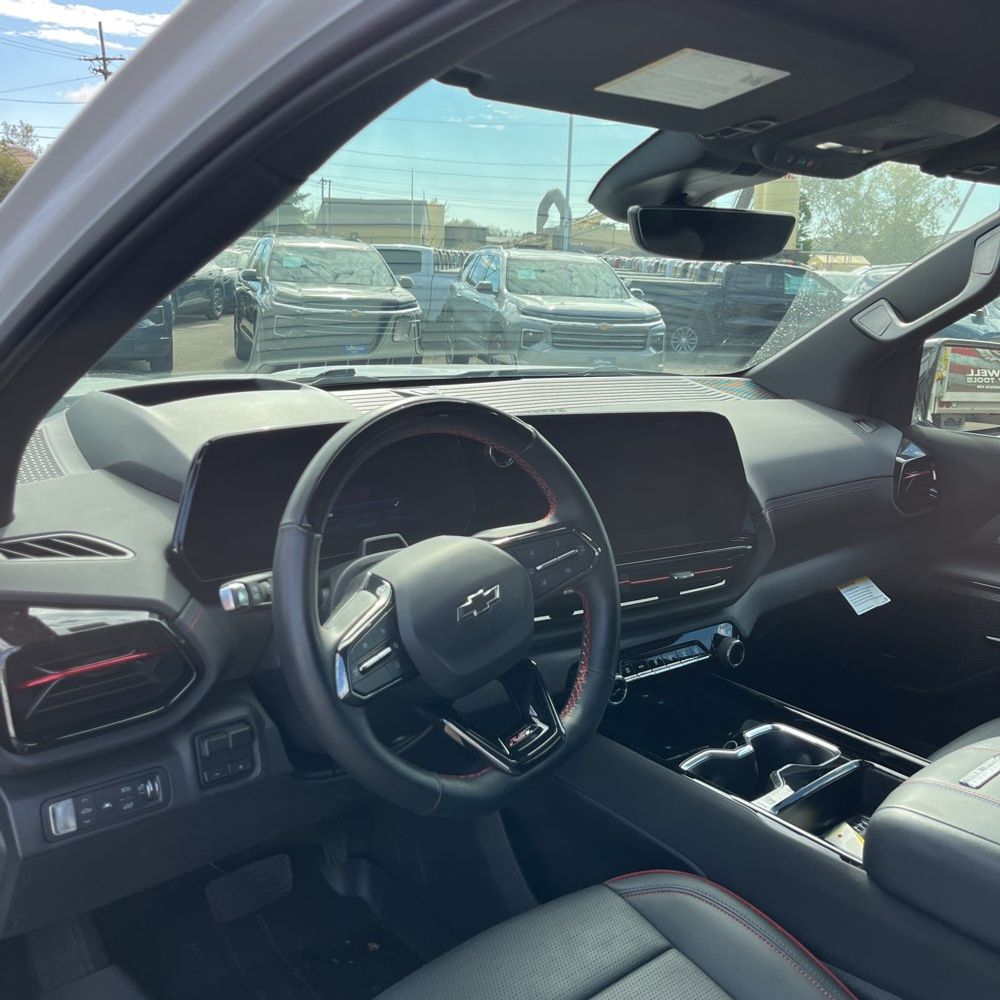 2024 Chevrolet Silverado EV RST