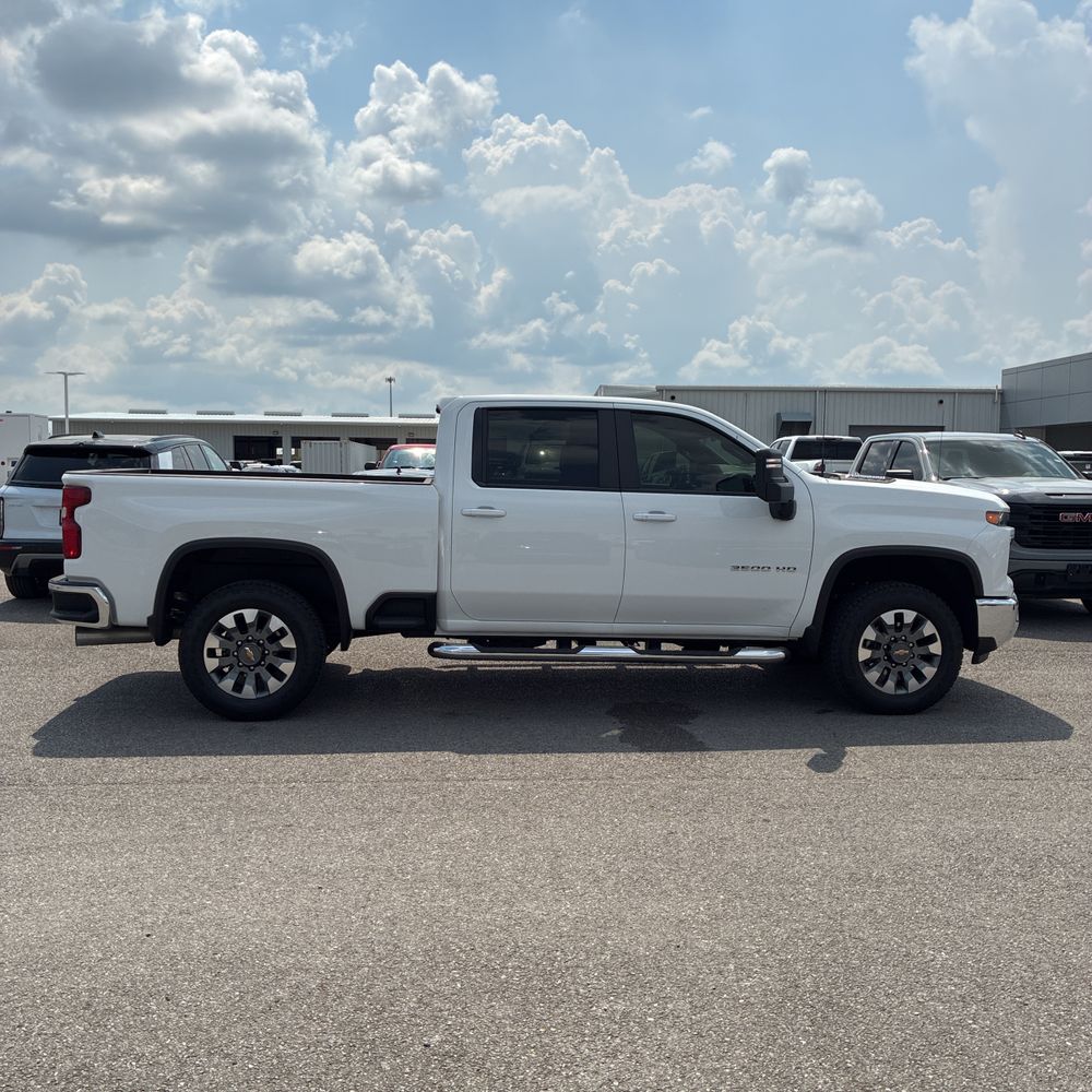 2025 Chevrolet Silverado 2500HD LT