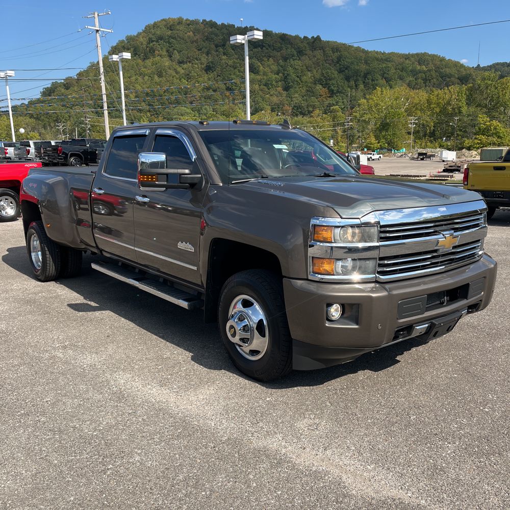2015 Chevrolet Silverado 3500 High Country
