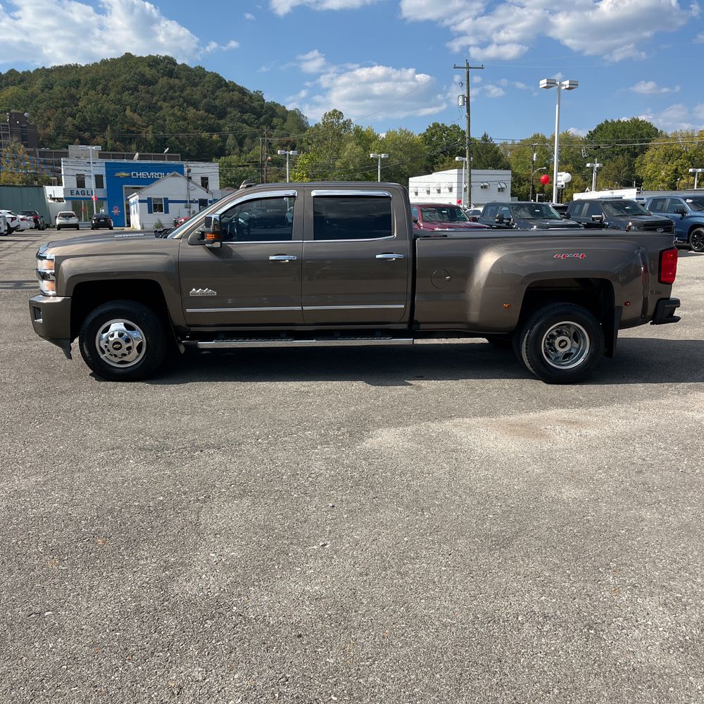 2015 Chevrolet Silverado 3500 High Country