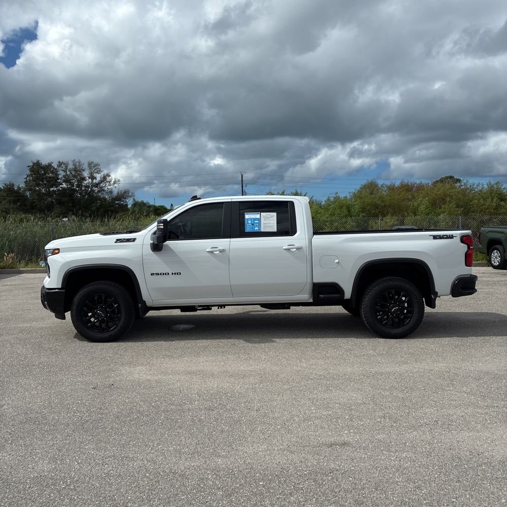 2025 Chevrolet Silverado 2500HD LT