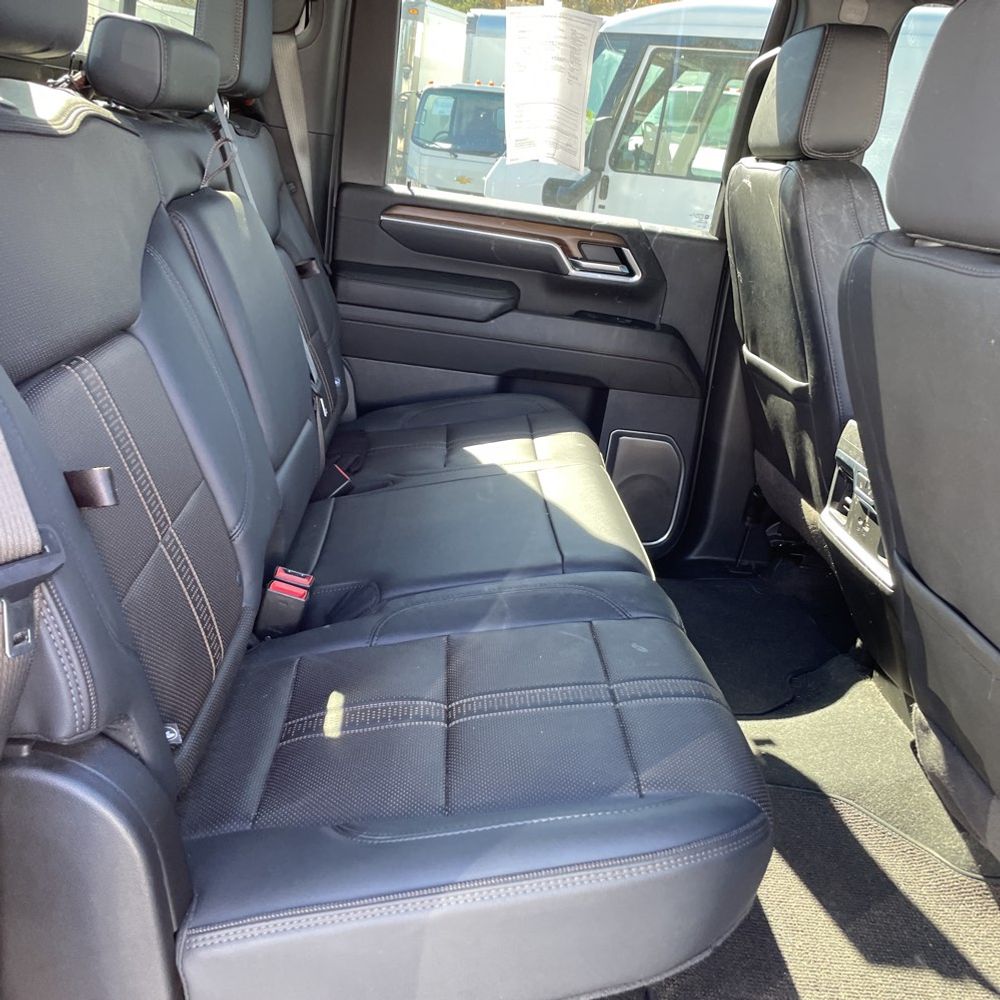 2025 Chevrolet Silverado 3500HD High Country