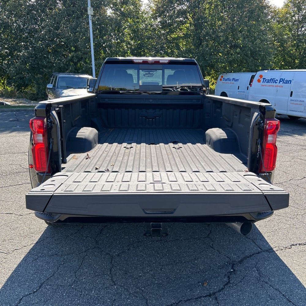 2025 Chevrolet Silverado 3500HD High Country