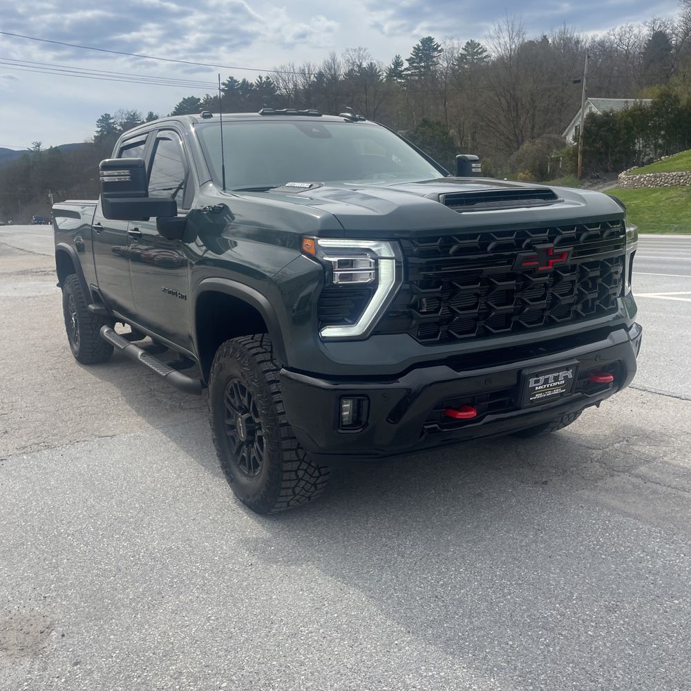 2026 Chevrolet Silverado 2500HD ZR2