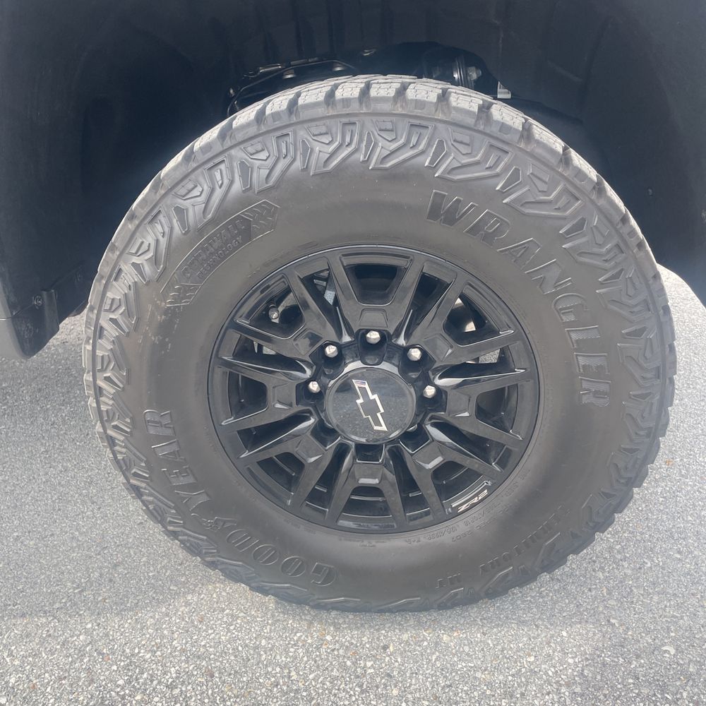 2026 Chevrolet Silverado 2500HD ZR2
