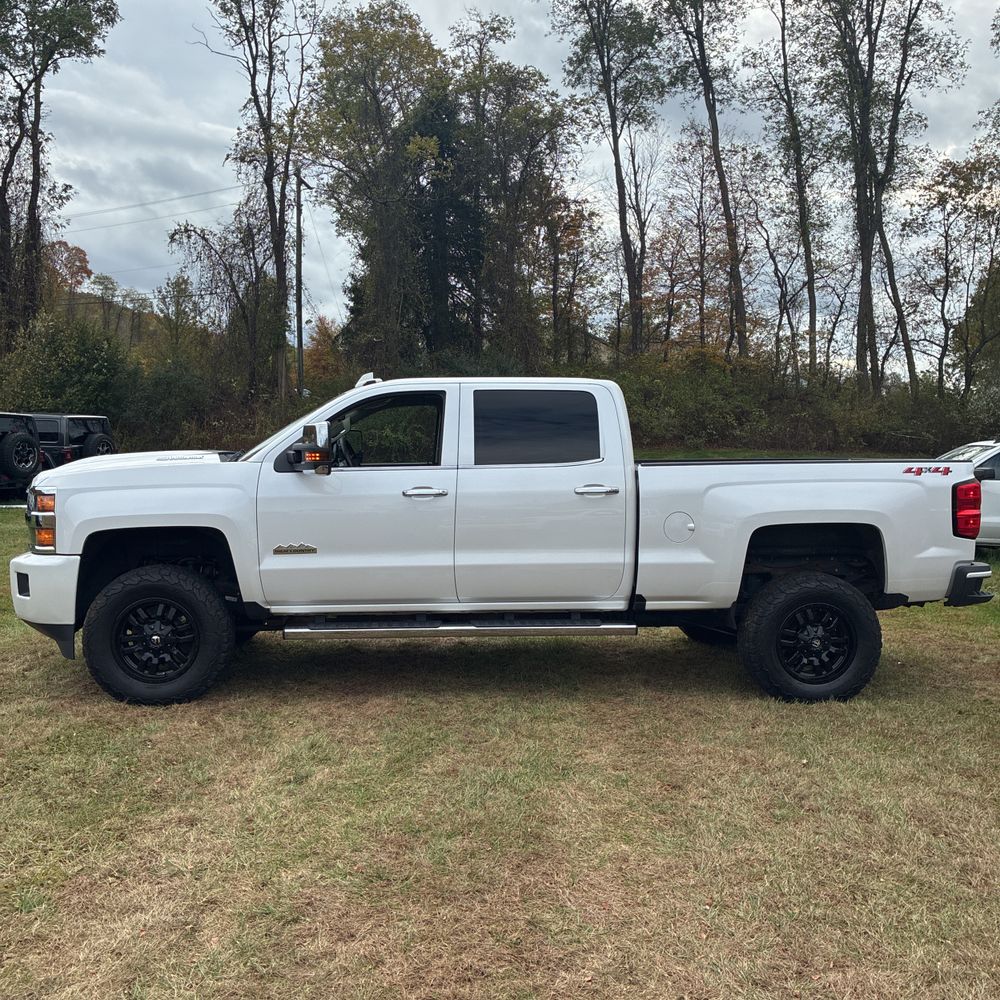 2019 Chevrolet Silverado 3500HD High Country