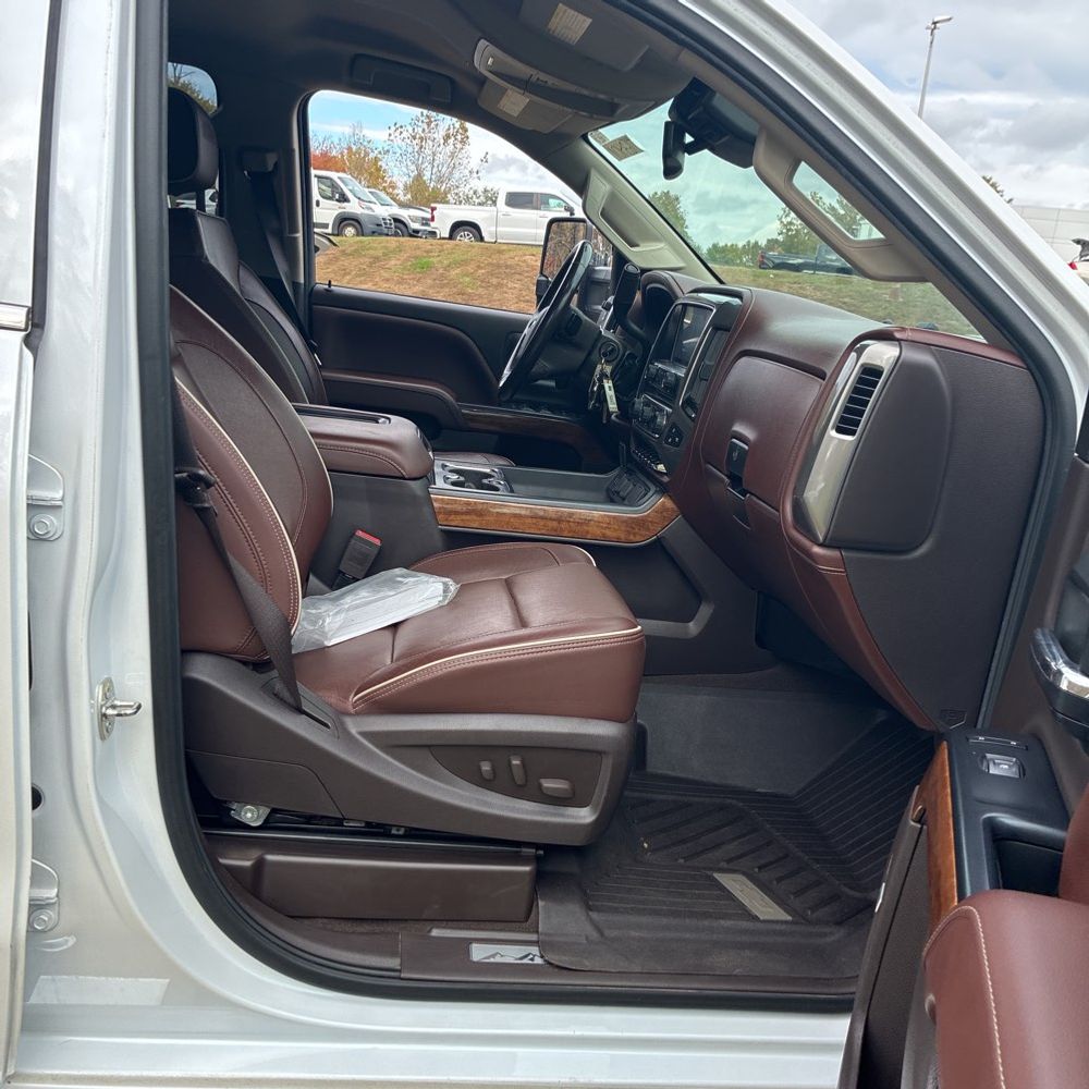 2019 Chevrolet Silverado 3500HD High Country