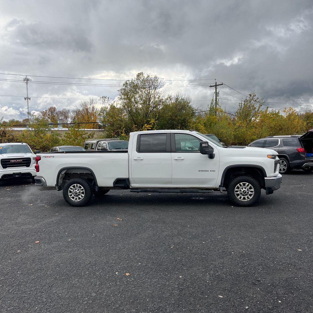2023 Chevrolet Silverado 2500 LT