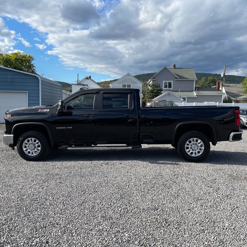 2024 Chevrolet Silverado 2500HD LT