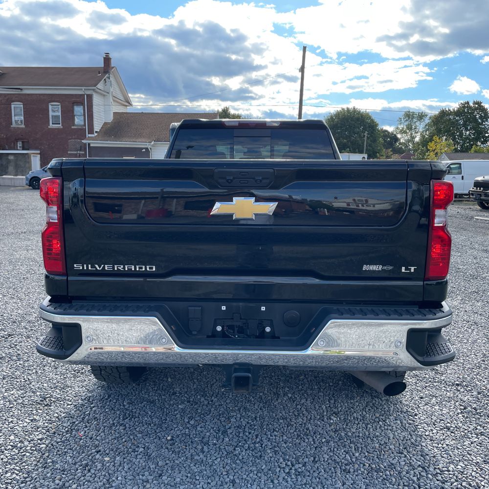 2024 Chevrolet Silverado 2500HD LT
