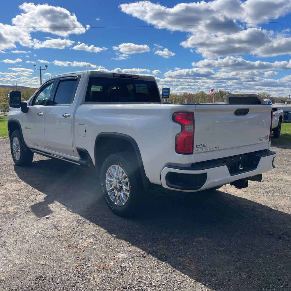 2022 Chevrolet Silverado 2500HD High Country