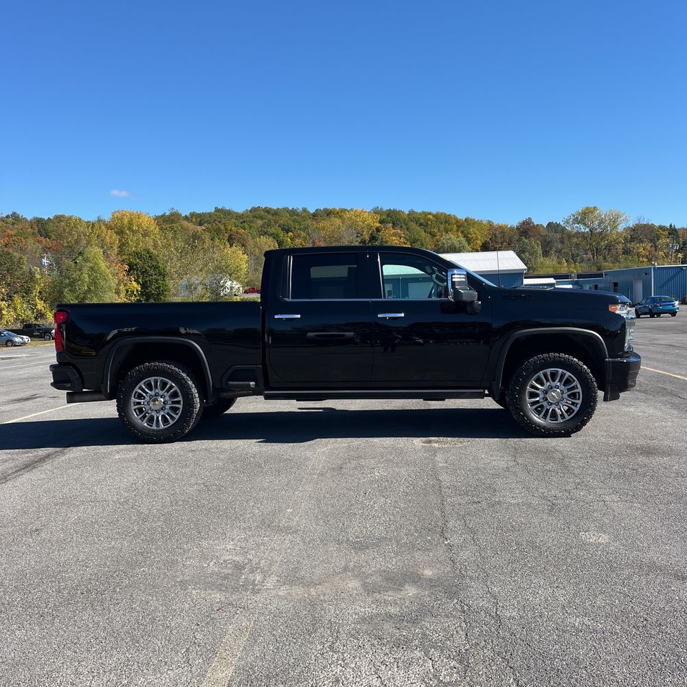 2023 Chevrolet Silverado 2500HD High Country